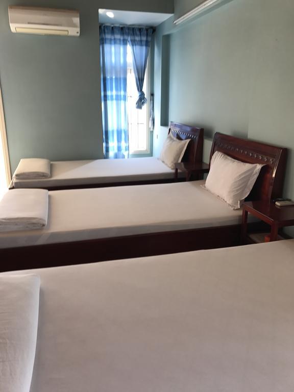 Hotel Hoa Cúc Xanh Hue Exterior foto